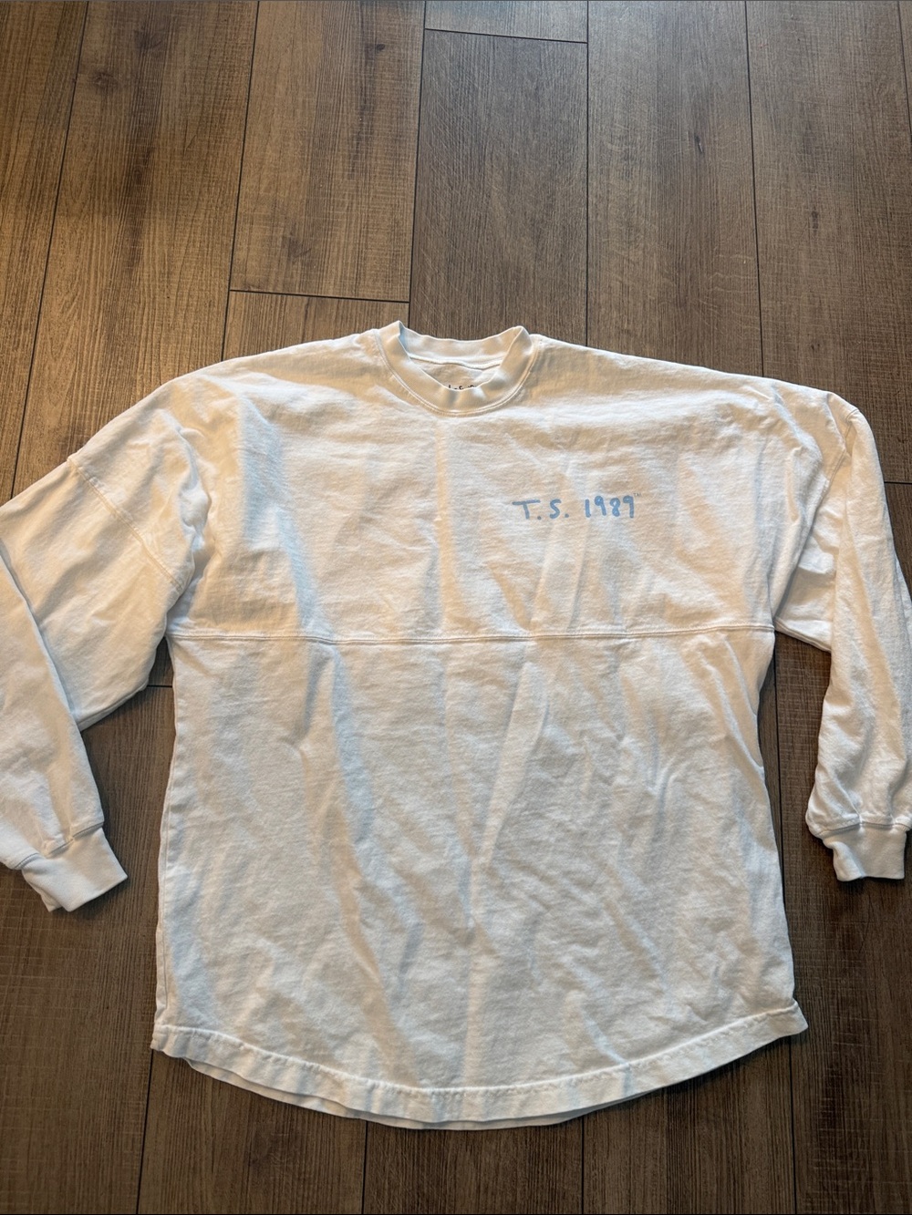 Taylor Swift Official 1989. Long sleeve white oversized shirt- size medium